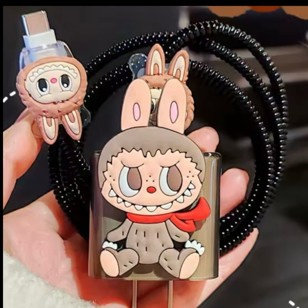 LaBuBu Cartoon Character Charger Cover & Spiral Data Cable Protector Set